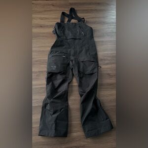 Helly Hanson Men's Ridge Infinity Bib Shell Ski Pants - Medium